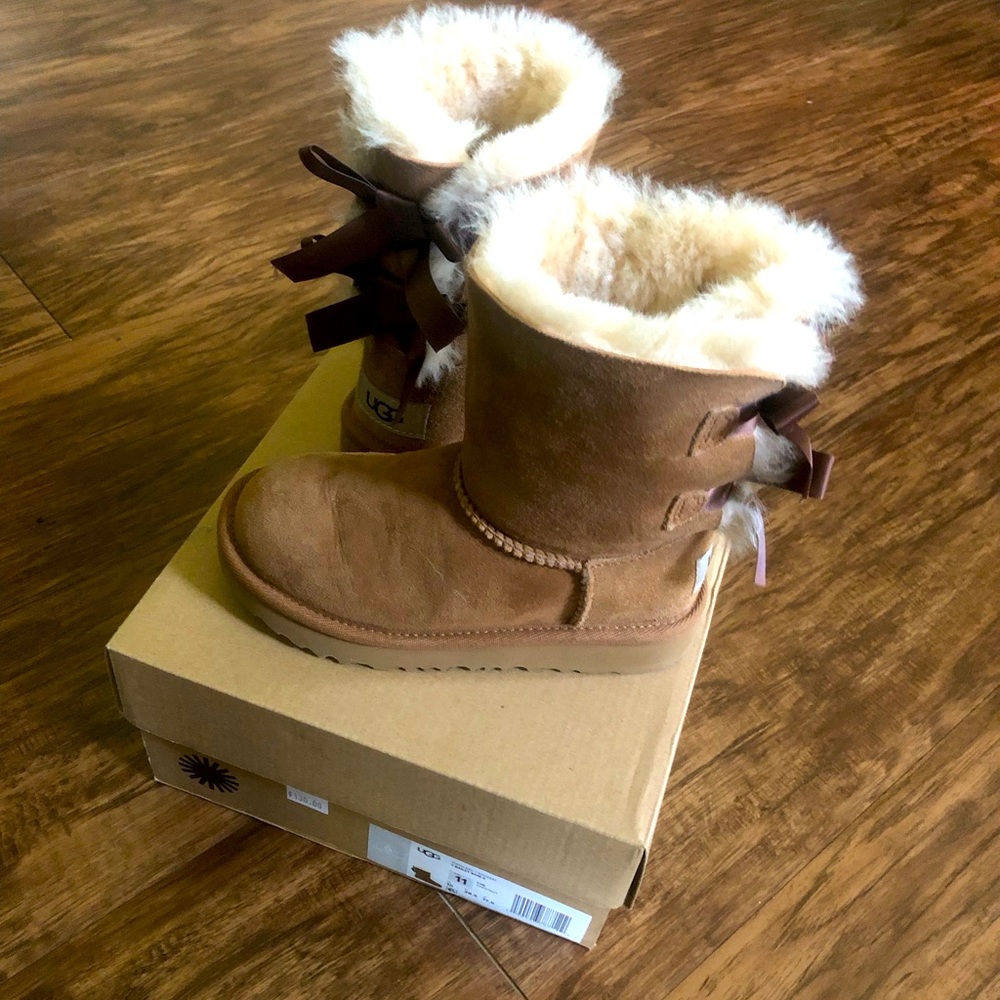 “Ugg” Boots - T Bailey Bow II